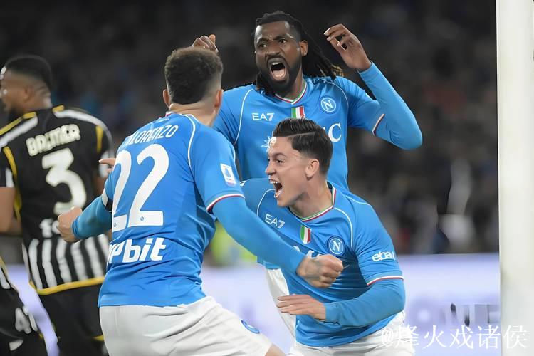 意超杯-内雷斯霍伊伦联手破门 那不勒斯2-0完胜米兰